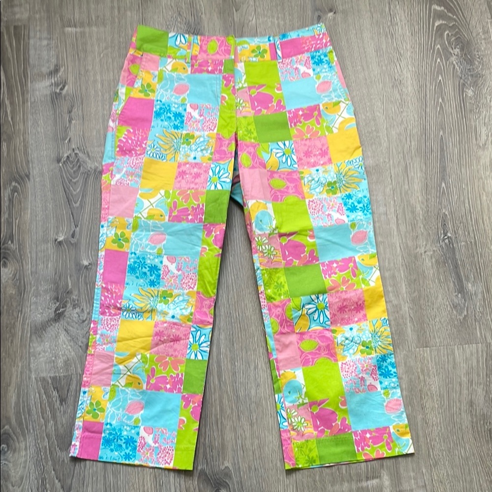 Vintage Lilly Pulitzer Pink and Green Pants with Vibrant Pattern